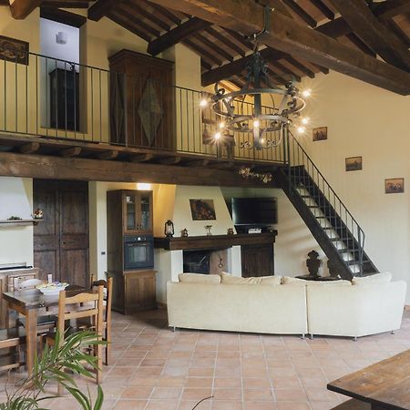 Villa Elisa - Private Pool & Airco Near Reschio Castle Lugnano 외부 사진