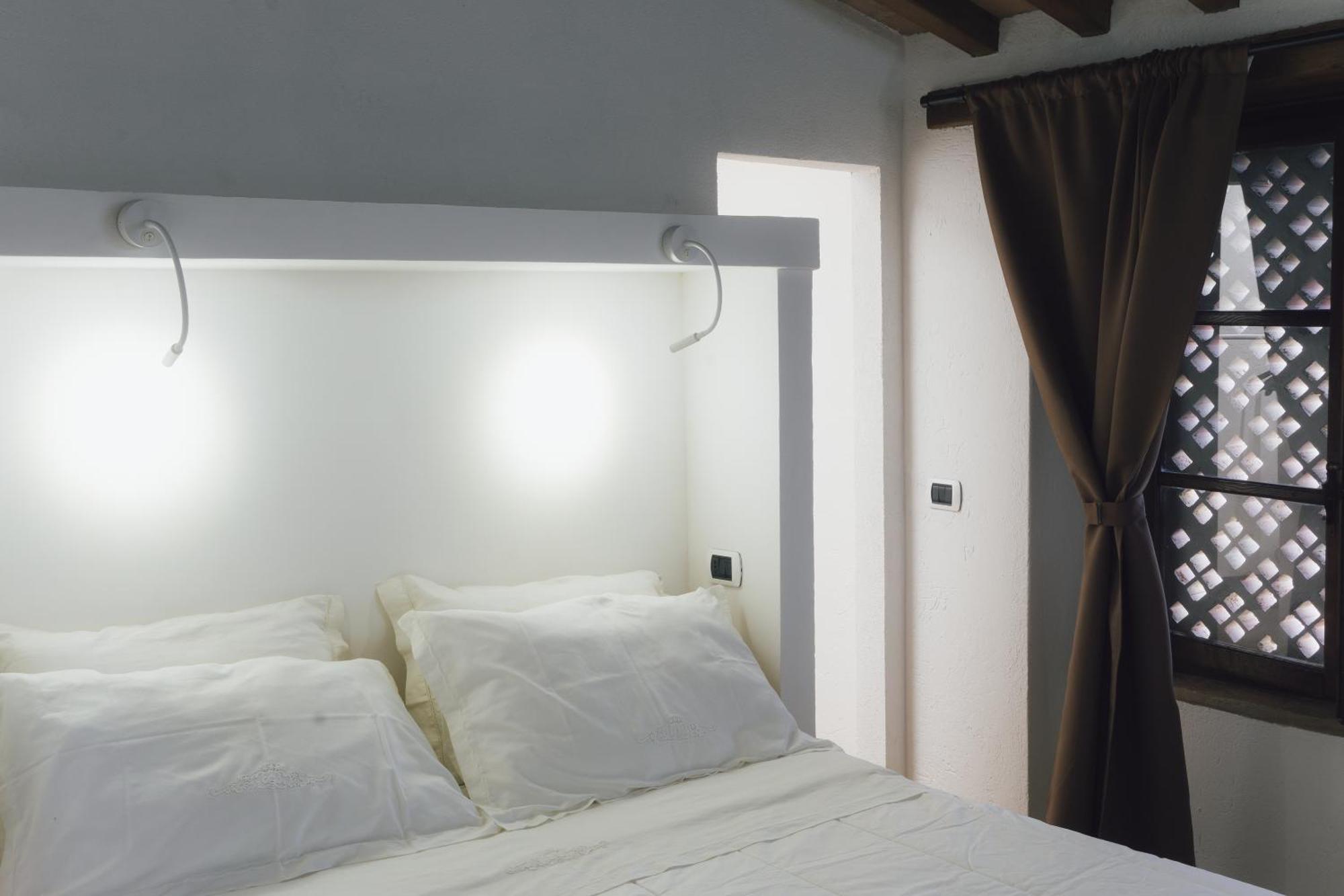 Villa Elisa - Private Pool & Airco Near Reschio Castle Lugnano 외부 사진